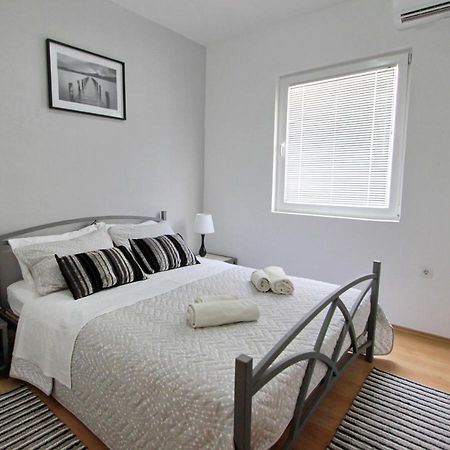 Luxury Apartment Petra Ravno Luaran gambar
